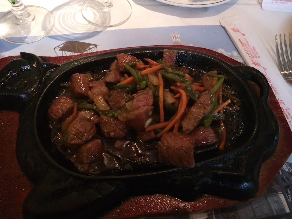 Bœuf Charolais Sur Plaque Chauffante